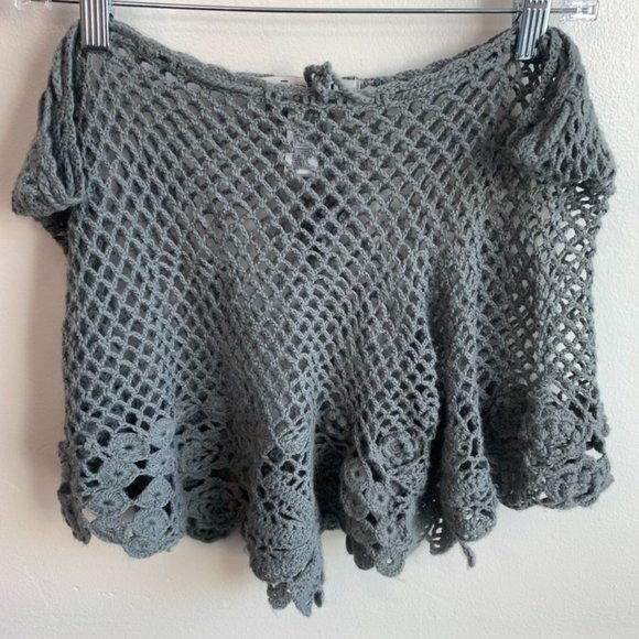 Forever 21 Sweaters - Forever 21 Gray Crocheted Poncho